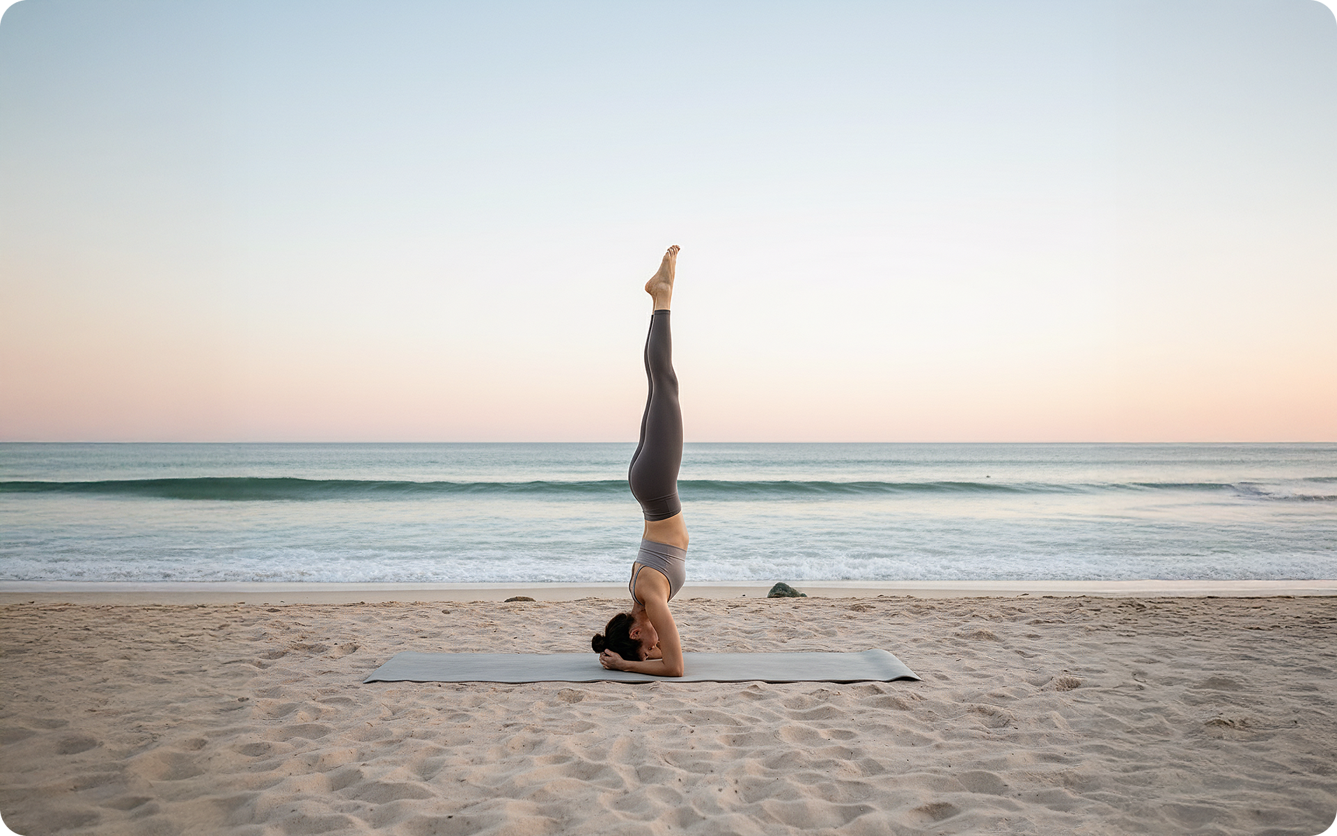 6_Impressive_Calisthenics_Moves_And_How_To_Work_Your_Way_Up_To_Them